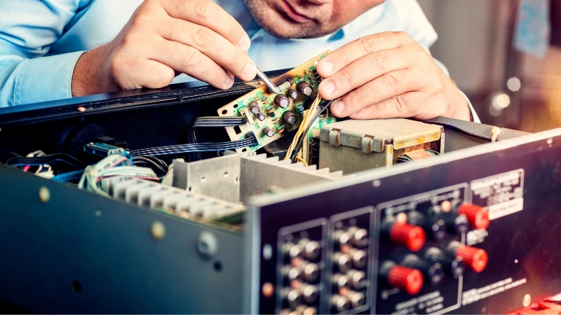 Những điều cần biết khi tự sửa amply bị nghẹt tiếng tại nhà
