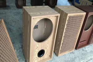 Đảm bảo an toàn sử dụng khi thùng loa bị hở
