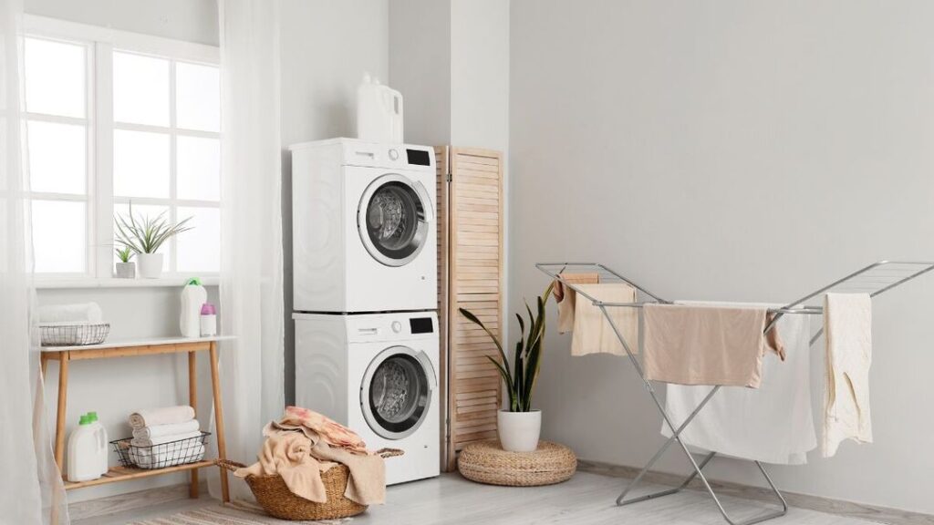 i: Lưu ý khi sử dụng và bảo trì máy sấy quần áo