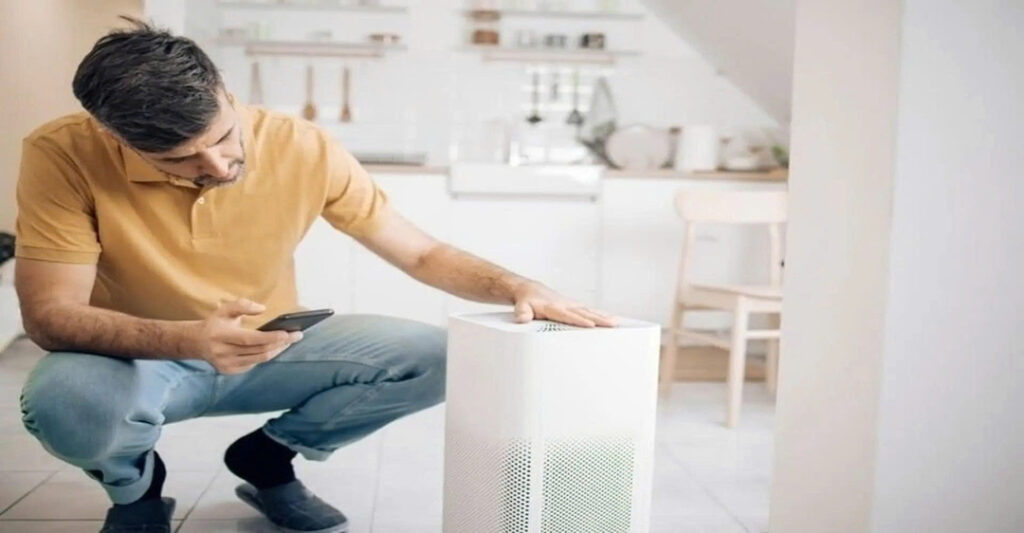 Máy lọc không khí bị vào nước là gì và hậu quả tiềm ẩn?