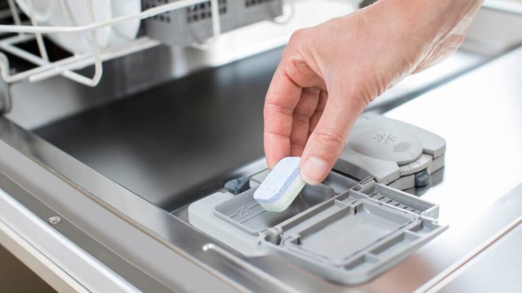 Hướng dẫn chọn nước rửa chén cho máy rửa bát