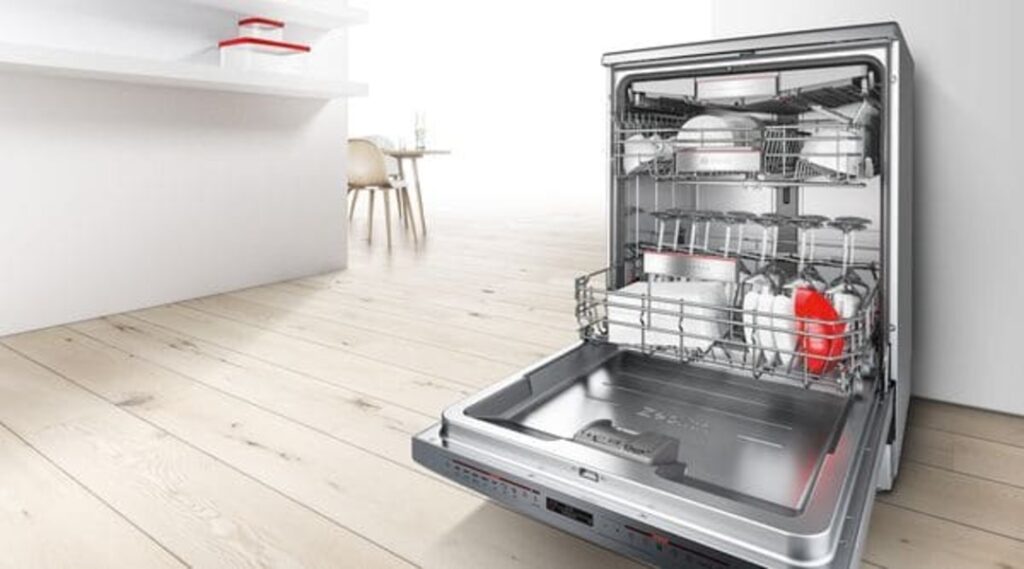 Vệ sinh máy rửa bát và bộ lọc định kỳ