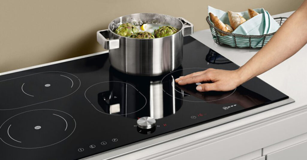 Dấu hiệu nhận biết bếp từ bị chập điện