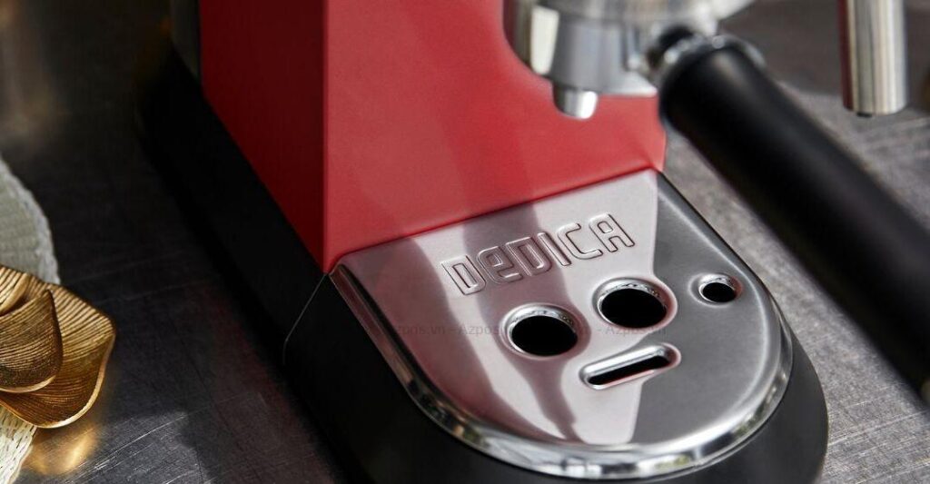 Lưu ý khi sử dụng và bảo quản máy pha cà phê