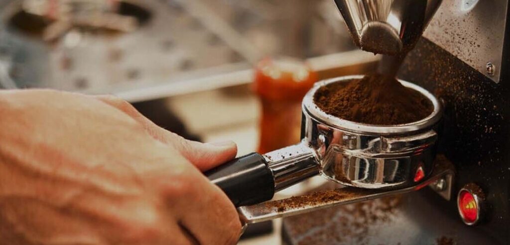 Mẹo Bảo Trì Để Tránh Sự Cố Máy Pha Cà Phê Không Lên Nguồn
