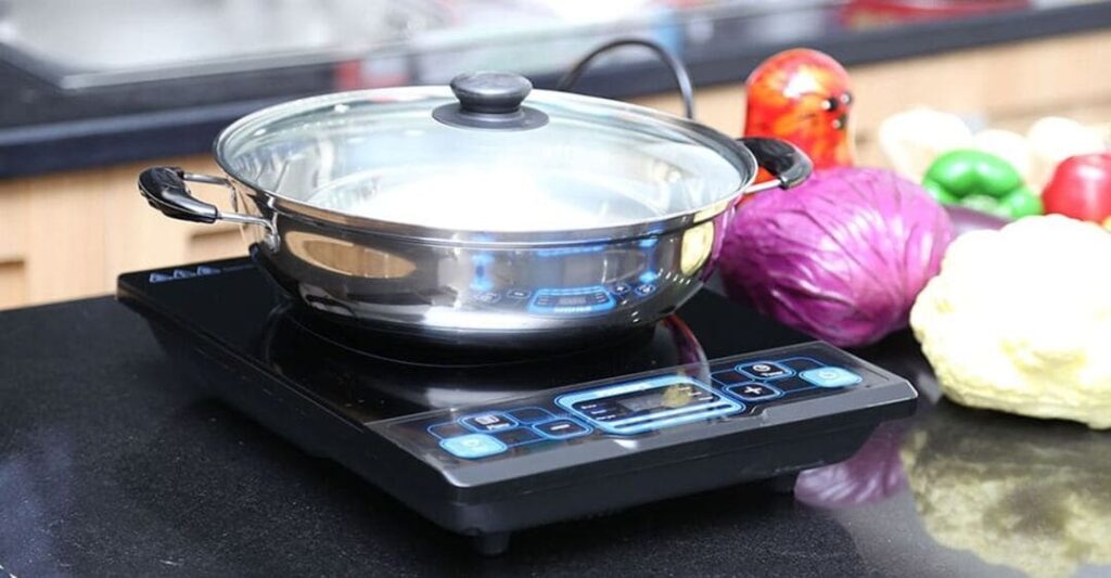 Cách khắc phục bếp từ báo lỗi E9 đơn giản