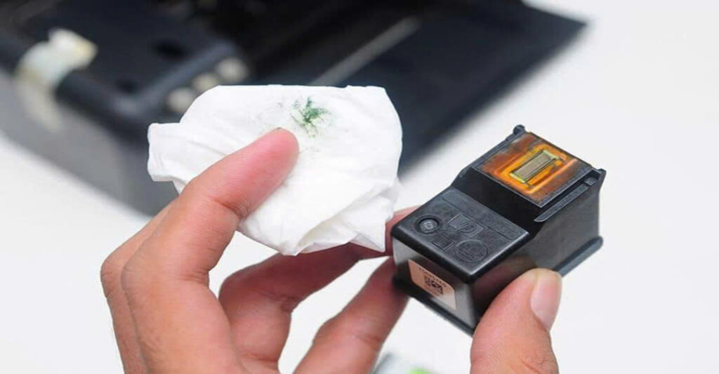 Cách vệ sinh đầu phun máy in thủ công