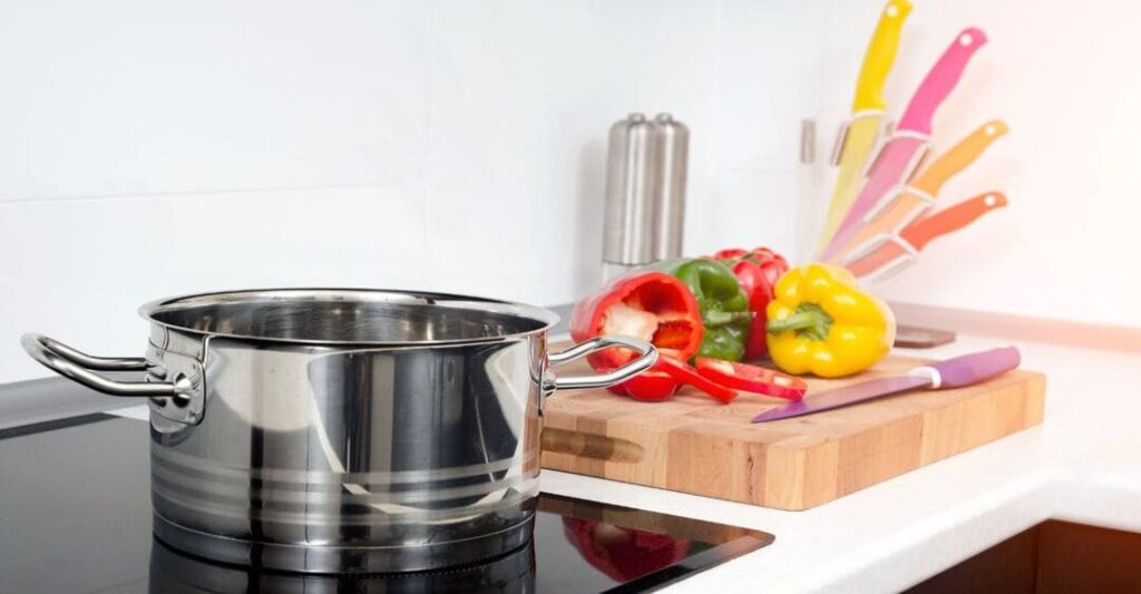 Nguyên nhân gây ra lỗi EA trên bếp từ