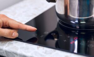 bếp từ báo lỗi F