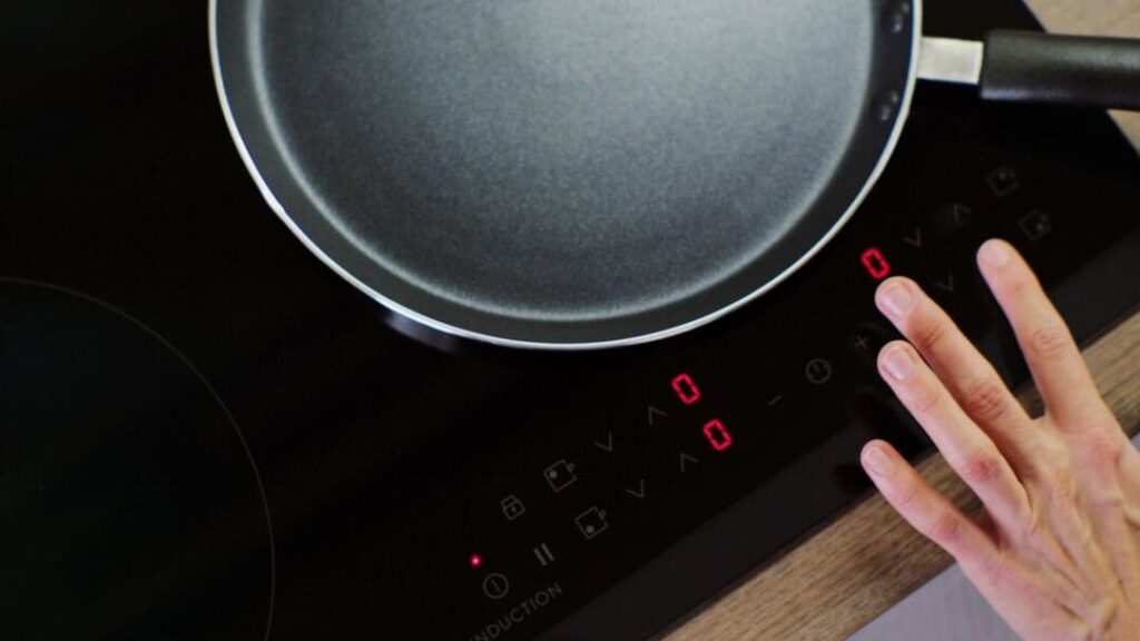 Lỗi F2 bếp từ là gì?